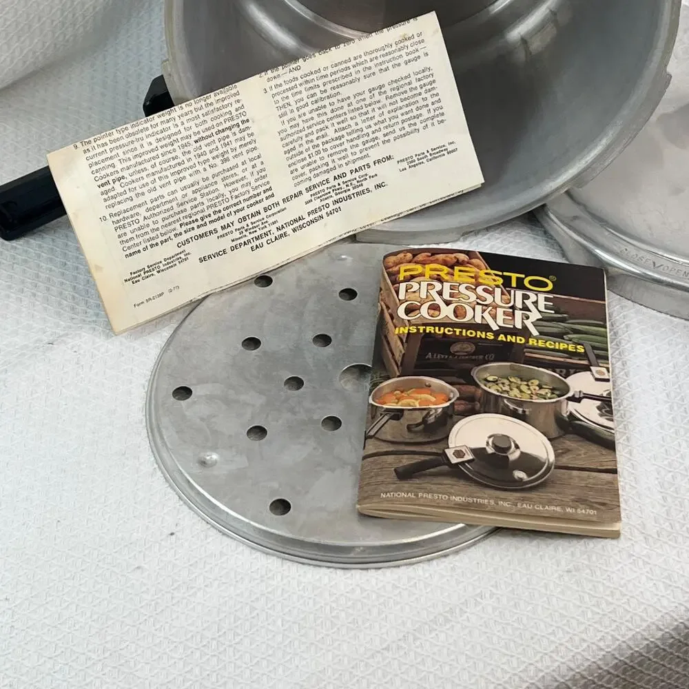 Vintage Presto 6 Qt Pressure Cooker 017PAC Rack Manual Recipe Book USA